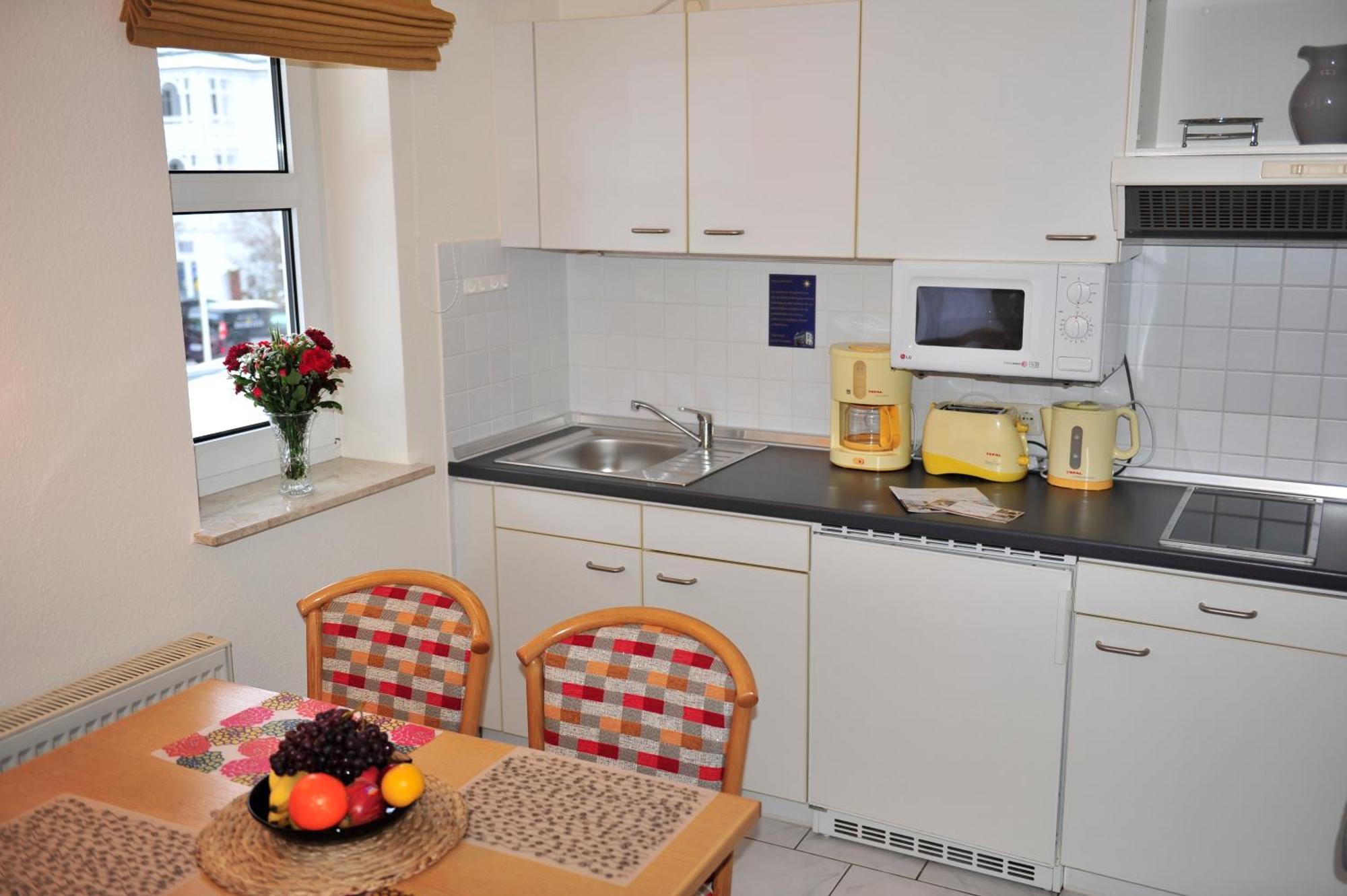 Ferienwohnung 2 Im Haus Huehnergott Sellin Luaran gambar